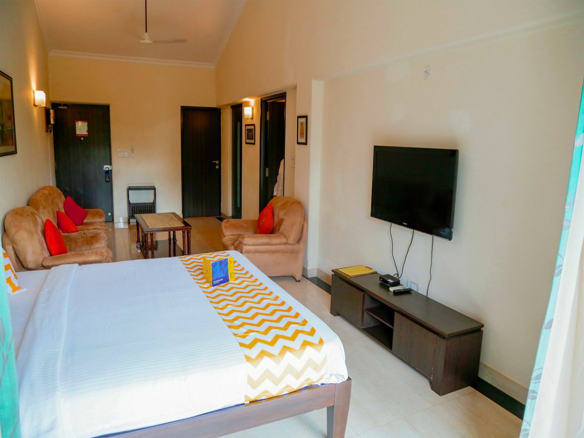 Arotel Rooms & Suites Calangute Ngoại thất bức ảnh
